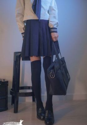 精品人妻v区波多野结衣_蓝光迅雷电影在线